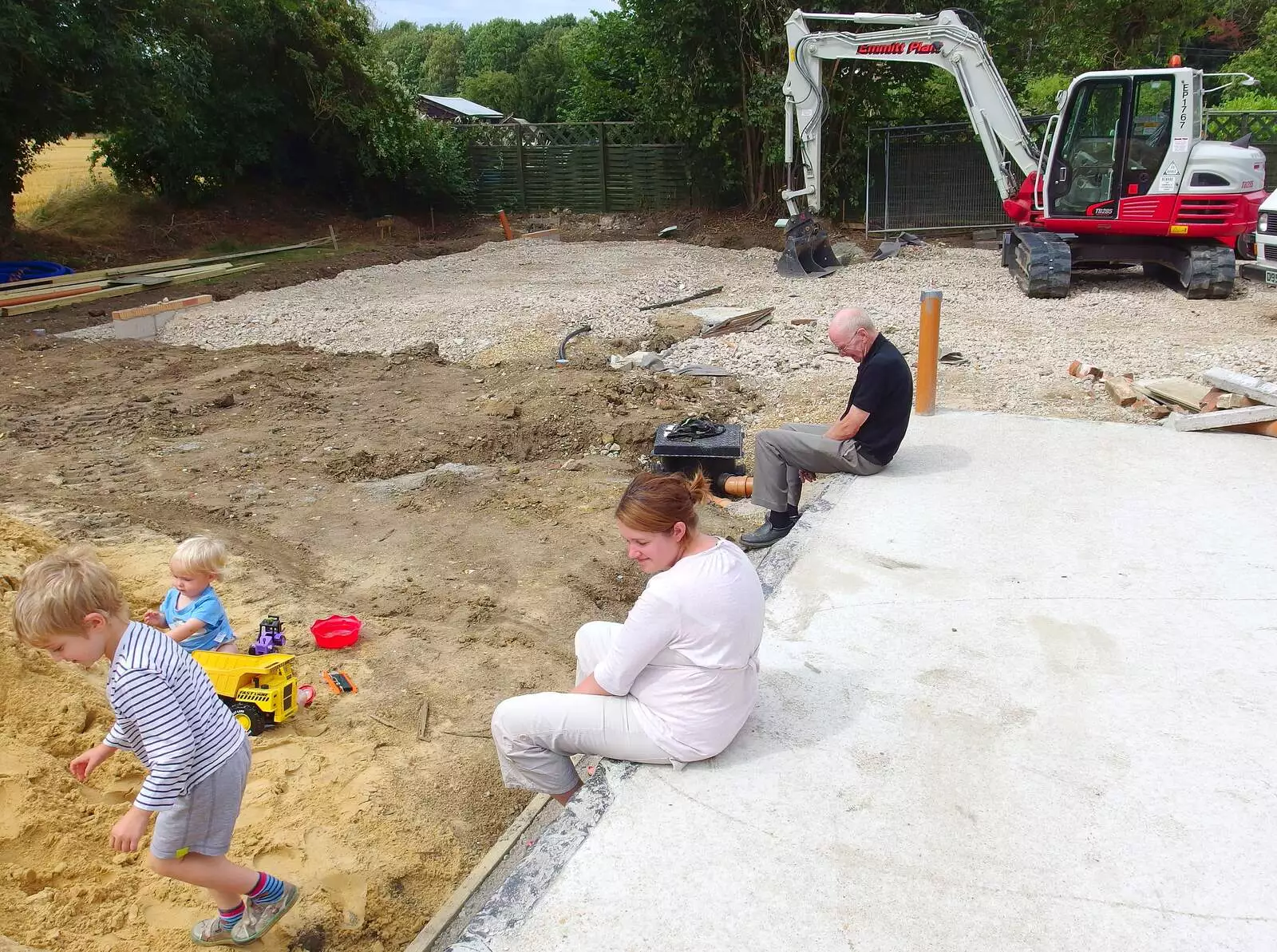 The side extension oversite, from A Giant Sand Pile, and a Walk at Thornham, Suffolk - 17th August 2013