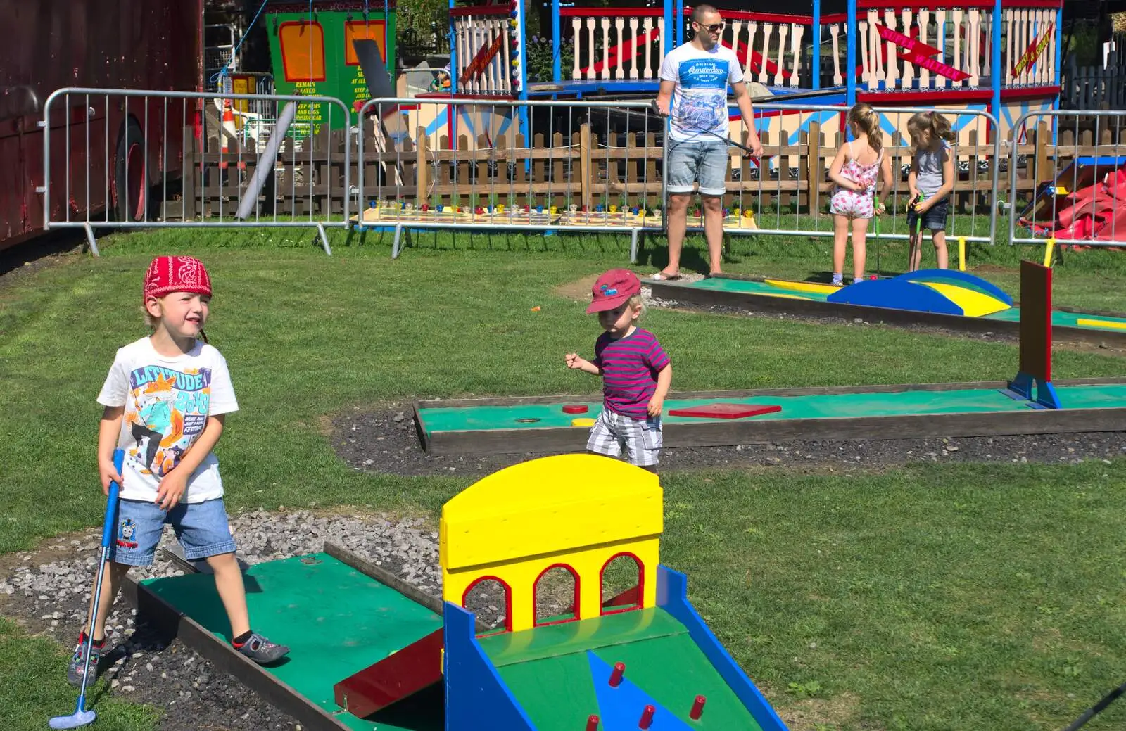 Fred, Isobel and Harry play crazy golf, from Bressingham Gardens, and Building Progress, Brome, Suffolk - 26th August 2013