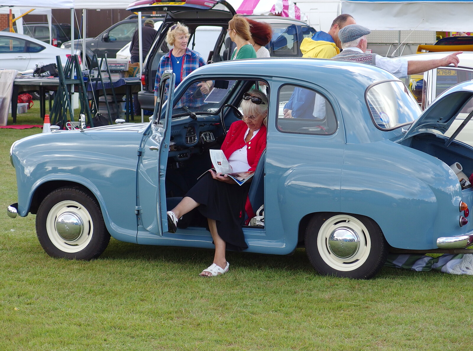 Taking it easy in another A35 from Stradbroke Classic Car Show, Stradbroke, Suffolk - 7th September 2013