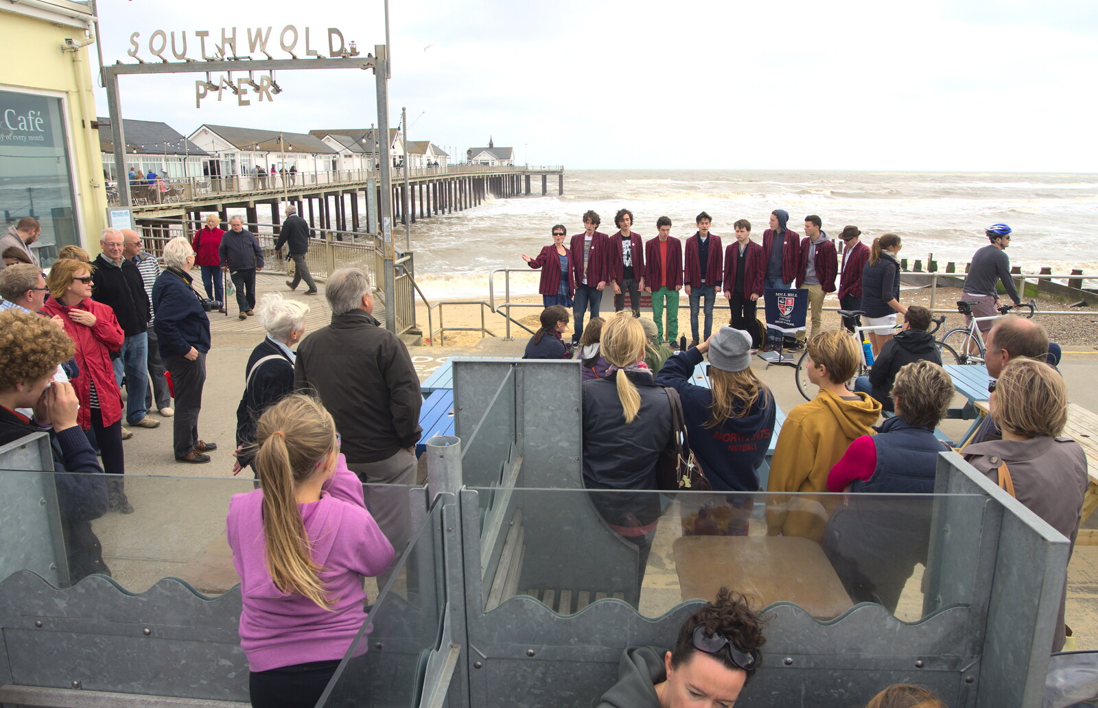 The promenade crowds watch the barbershop choir from Southwold By The Sea, Suffolk - 29th September 2013