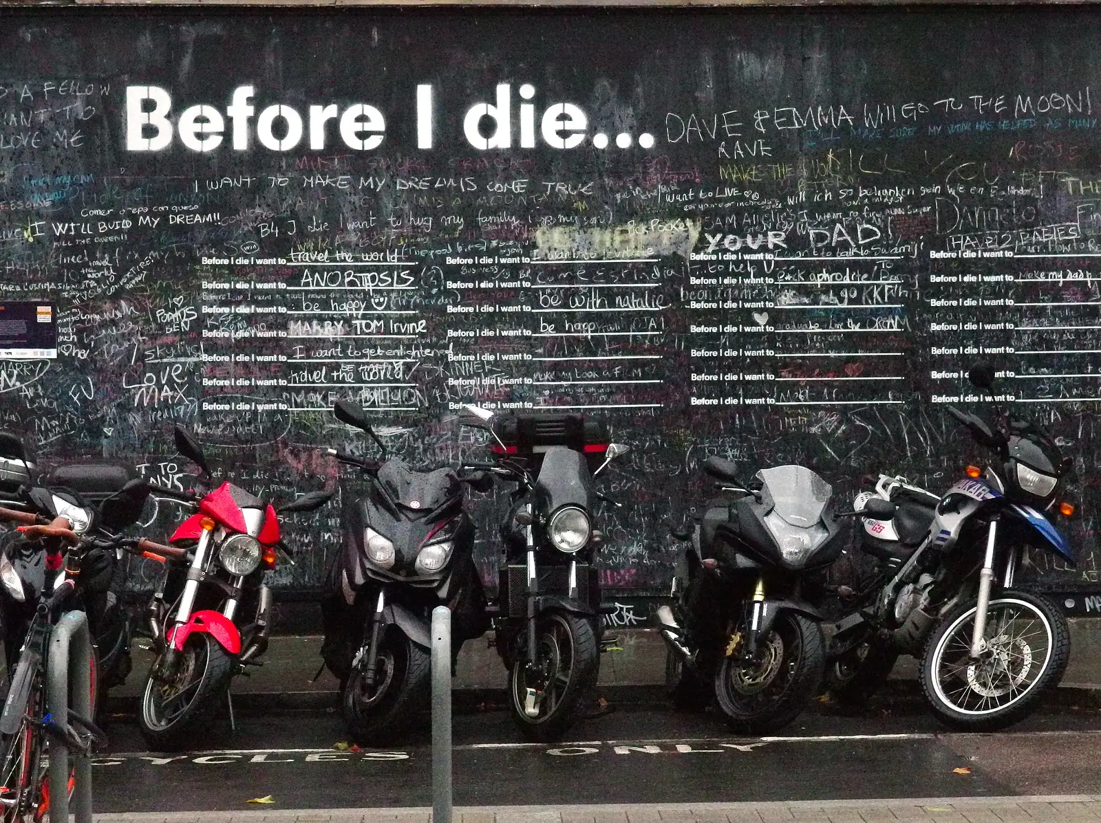 Before I Die suggestions on the wall, from A Rachel and Sam Evening, Gwydir Street, Cambridge - 19th October 2013