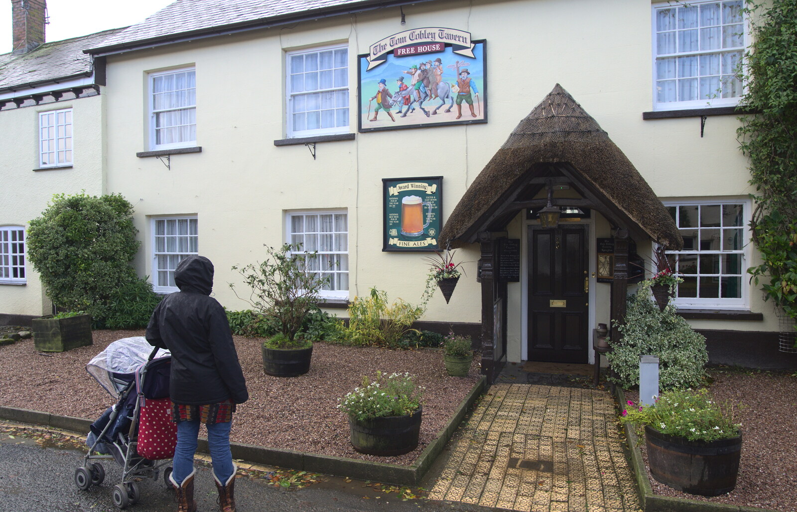 We look glumly at the Tom Cobley, which isn't open from A Few Days in Spreyton, Devon - 26th October 2013
