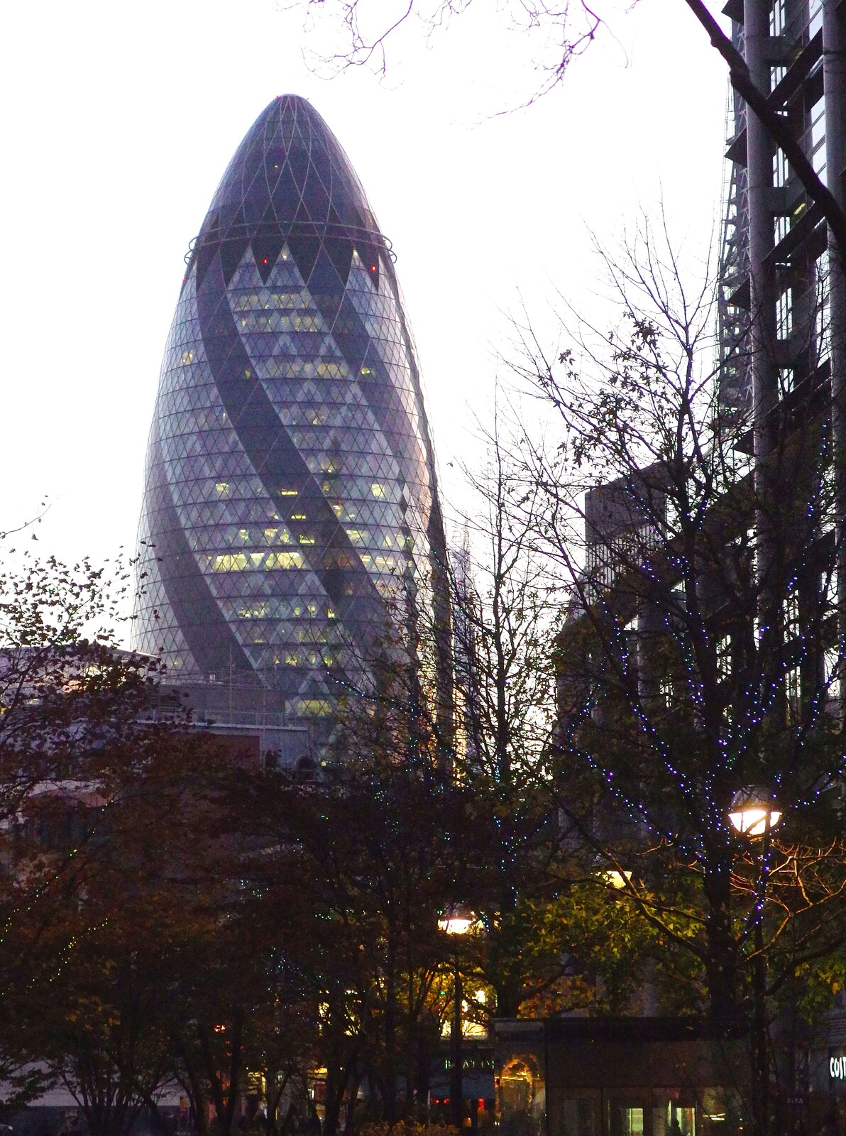 The Swiss Re 'Gherkin' from Lunch in the East End, Spitalfields and Brick Lane, London - 1st December 2013