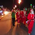 A load of Santas run across Southwark Bridge, SwiftKey's Arcade Cabinet, and the Streets of Southwark, London - 5th December 2013