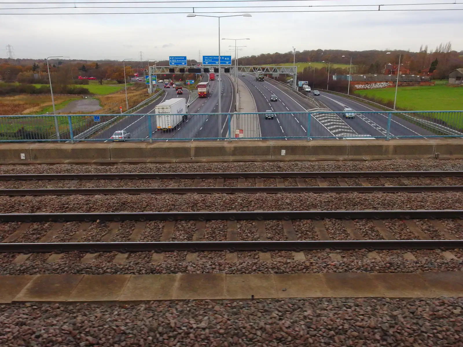 The M25 as seen from the train, from SwiftKey's Arcade Cabinet, and the Streets of Southwark, London - 5th December 2013