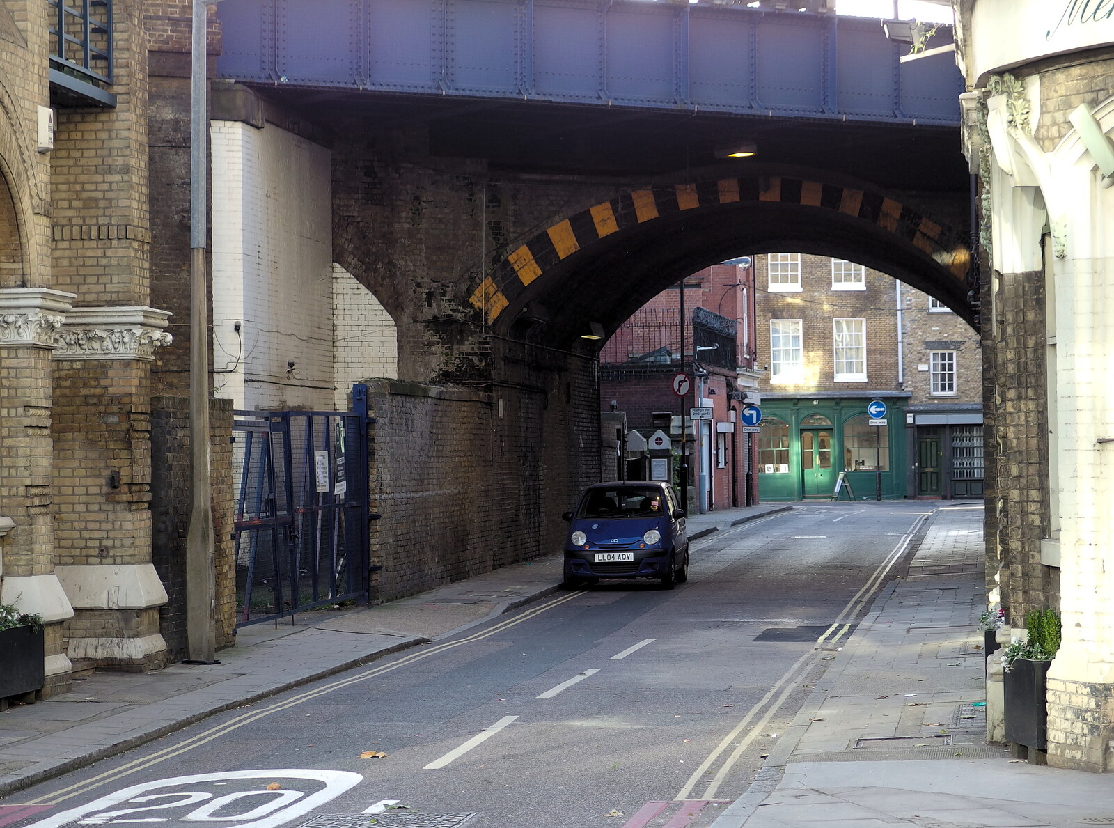 Railway bridge on O'Meara Street from SwiftKey's Arcade Cabinet, and the Streets of Southwark, London - 5th December 2013