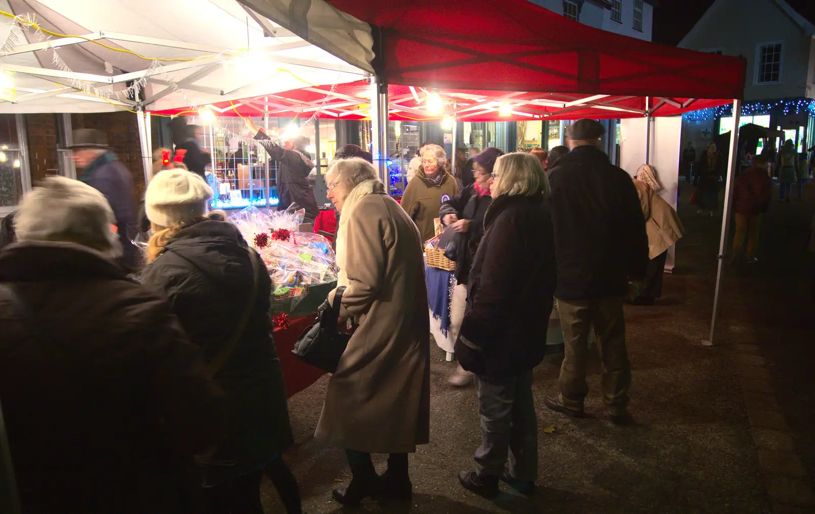 Market stalls in Eye, from The Eye Lights, Eye, Suffolk - 6th December 2013