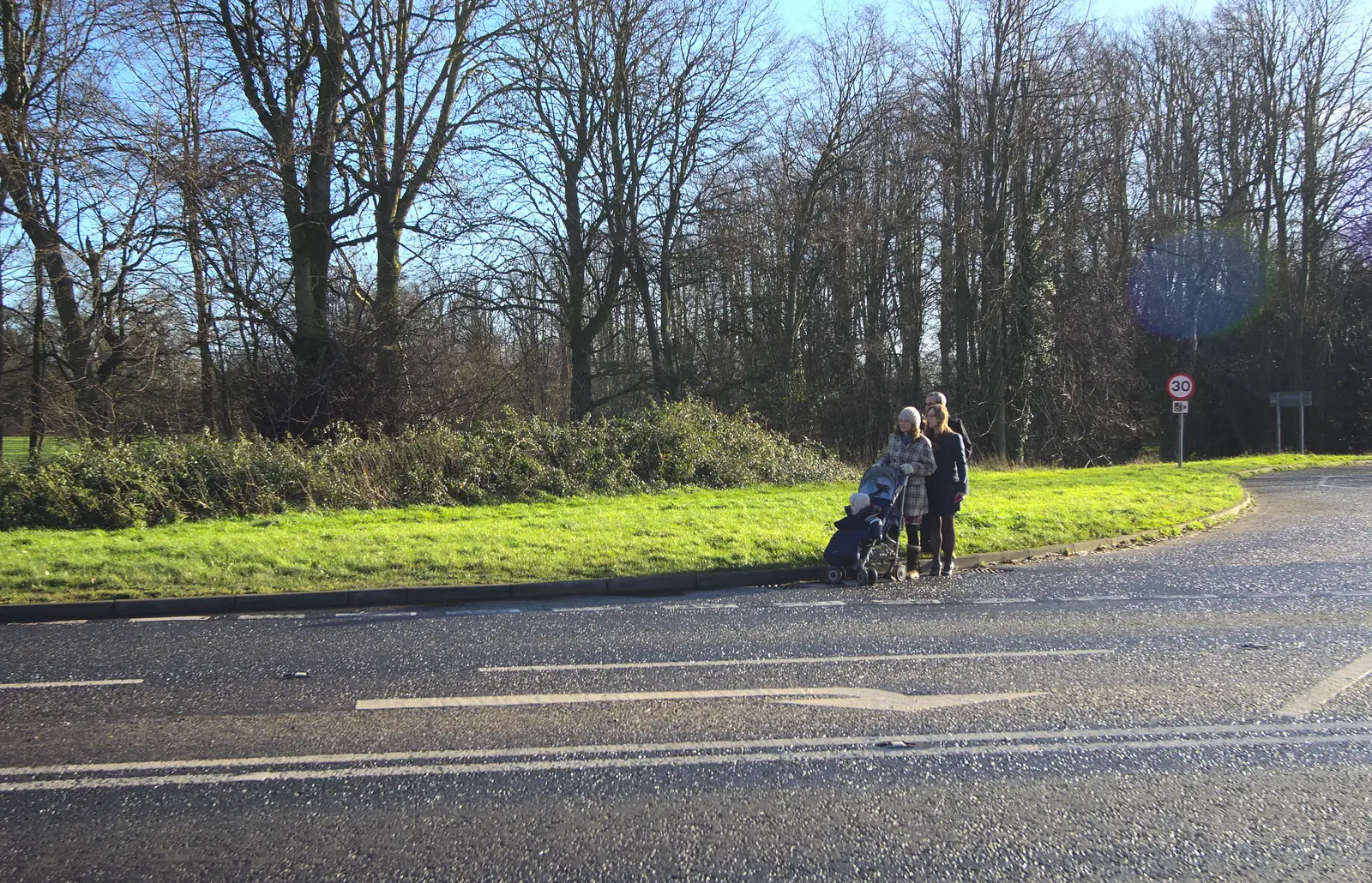 Isobel,  Marc and Suey wait to cross the A140, from Christmas Day and all that, Brome, Suffolk - 25th December 2013