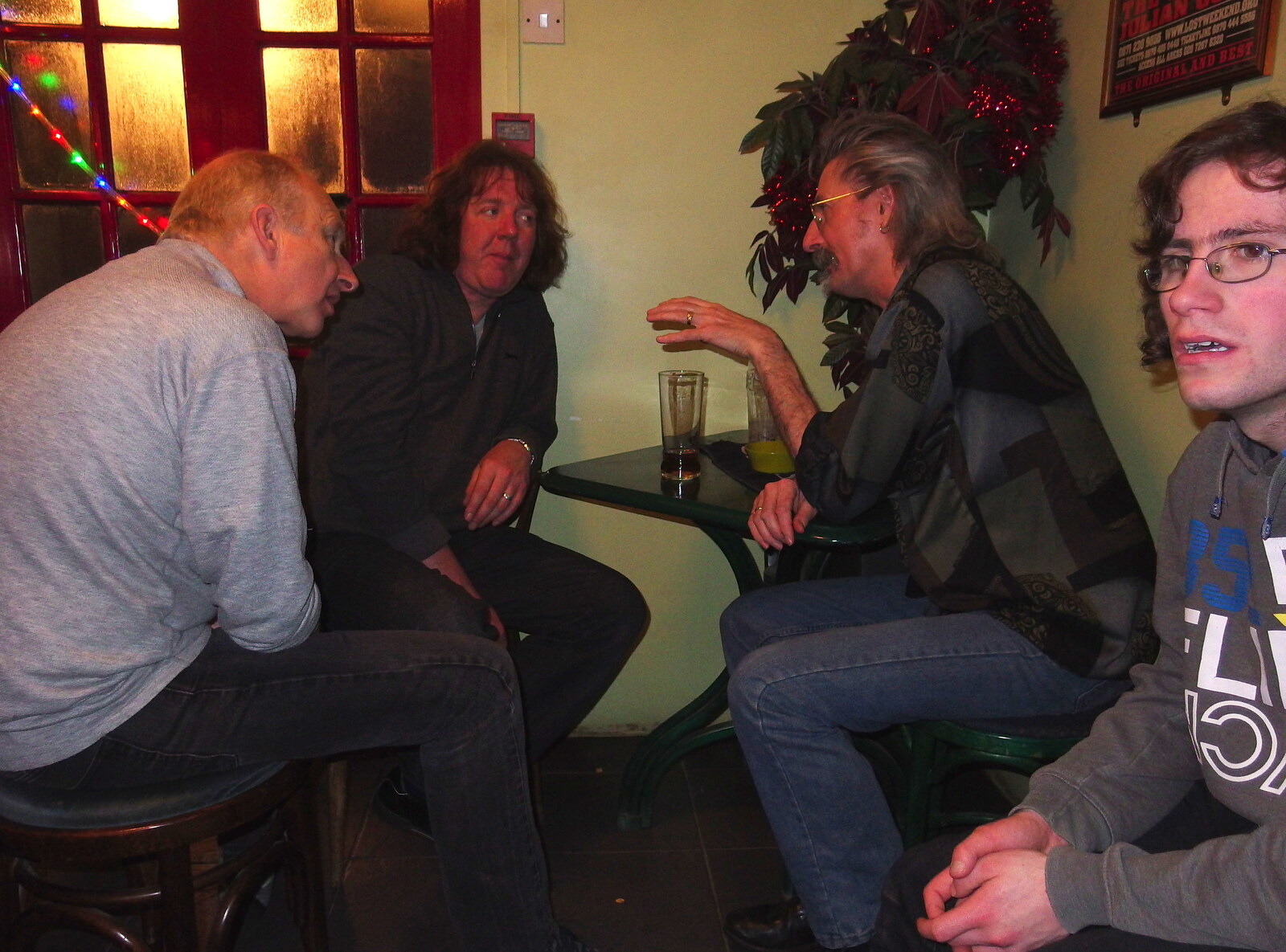 Henry, Max and Rob have a chat from The BBs Do New Year's Eve at the Barrel, Banham, Norfolk - 31st December 2013