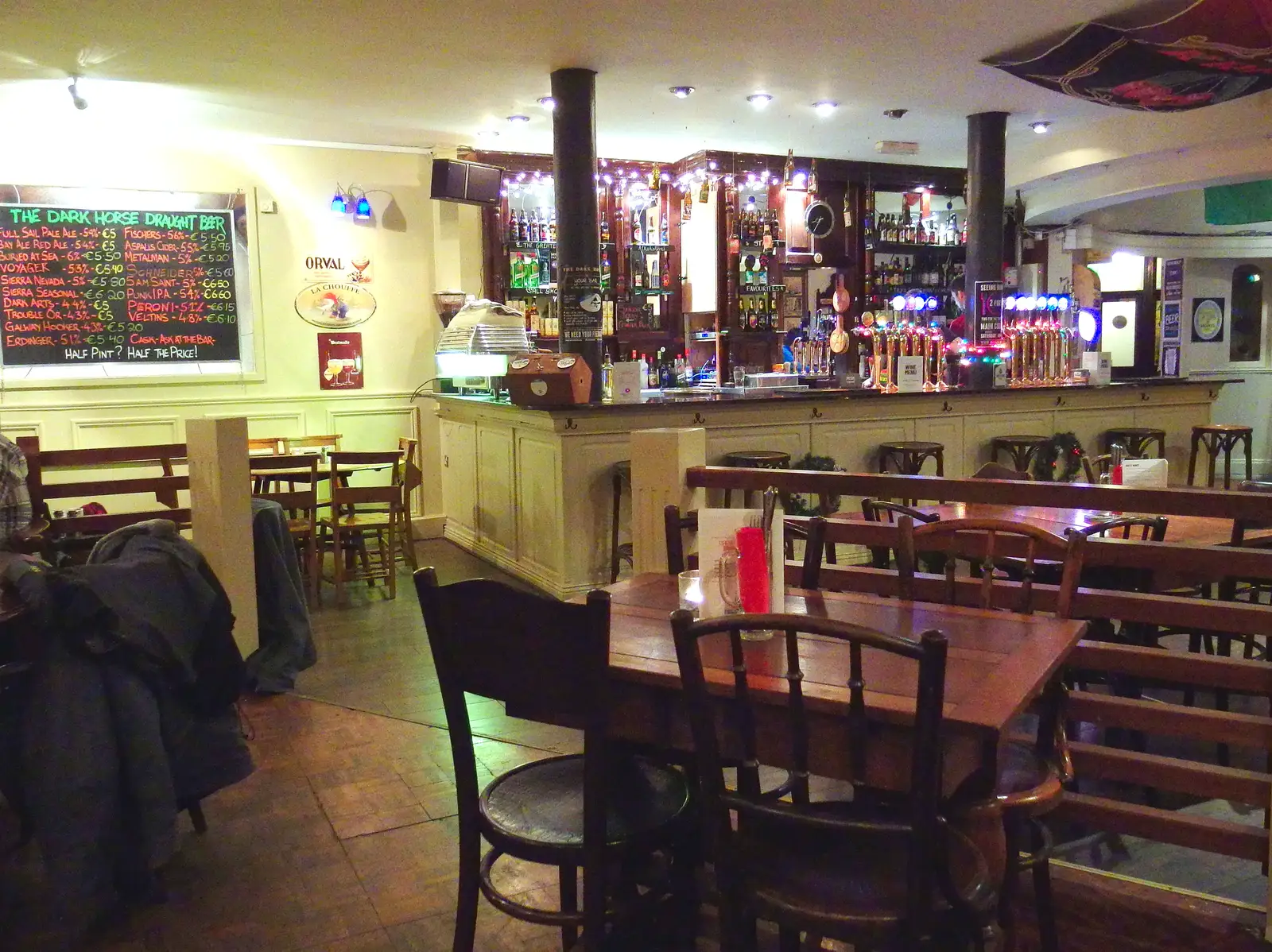 The bar at the Dark Horse, from A Trip to Monkstown Farm and Blackrock, County Dublin, Ireland - 2nd January 2014