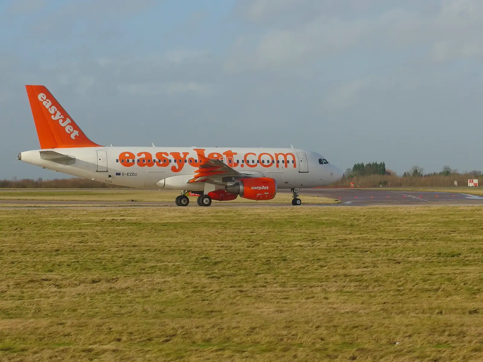 An EasyJet 737, from Dun Laoghaire and an Electrical Disaster, Monkstown, County Dublin, Ireland - 4th January 2014