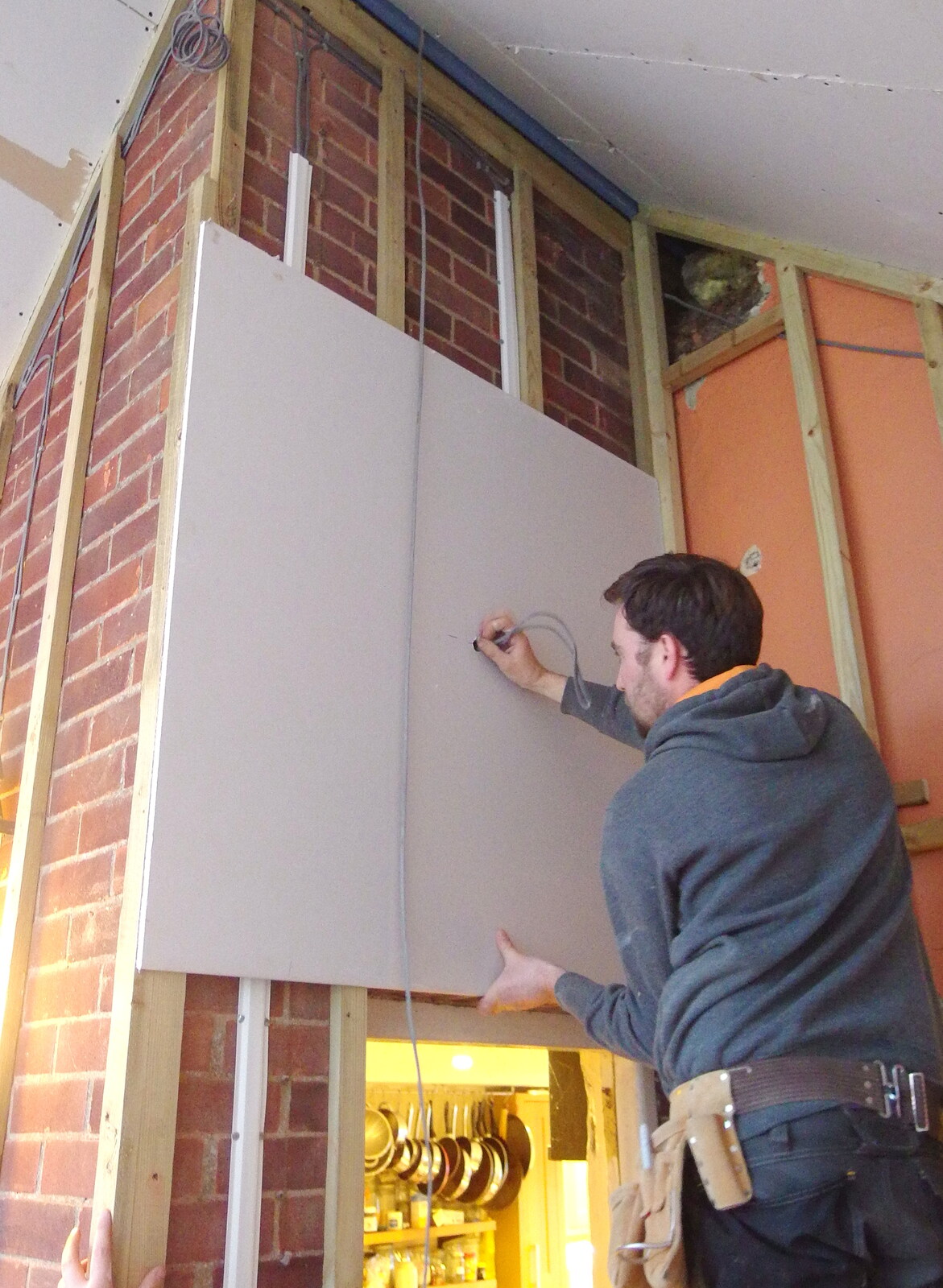 Bryan sticks some plasterboard up from The BBs Photo Shoot, BOCM Pauls Pavilion, Burston, Norfolk - 12th January 2014