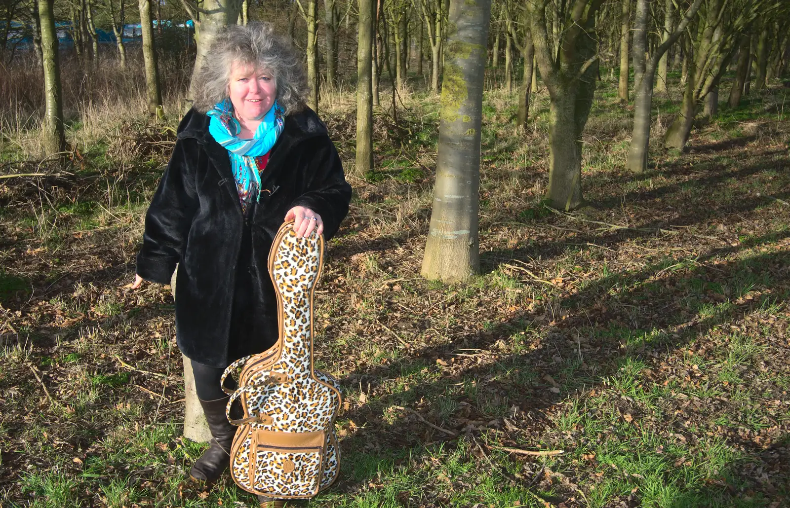 Jo with Rob's legendary leopard-skin guitar case, from The BBs Photo Shoot, BOCM Pauls Pavilion, Burston, Norfolk - 12th January 2014