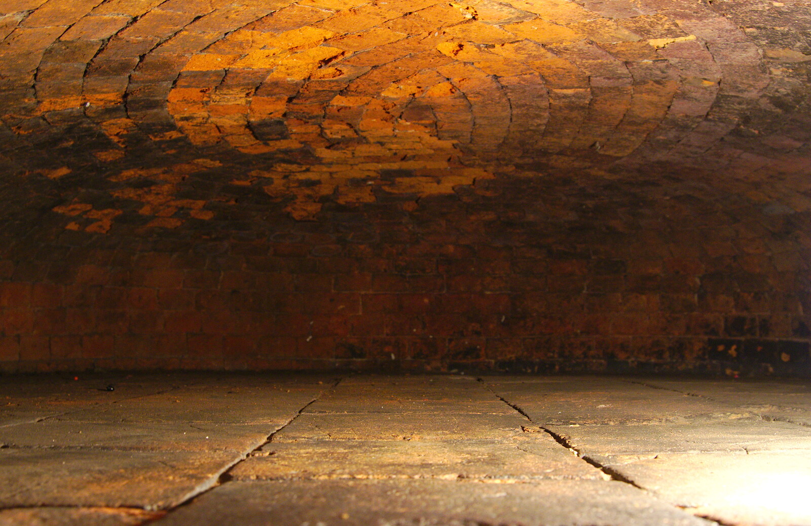 Inside a huge old bread oven from A Trip to Framlingham Castle, Framlingham, Suffolk - 16th February 2014
