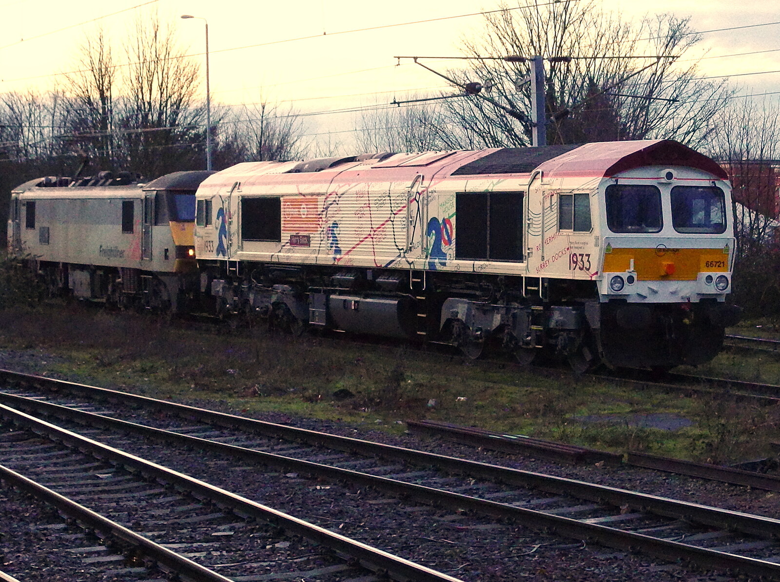 Class 66/7 66721 'Harry Beck' at Ipswich from SwiftKey Innovation, The Hub, Westminster, London - 21st February 2014