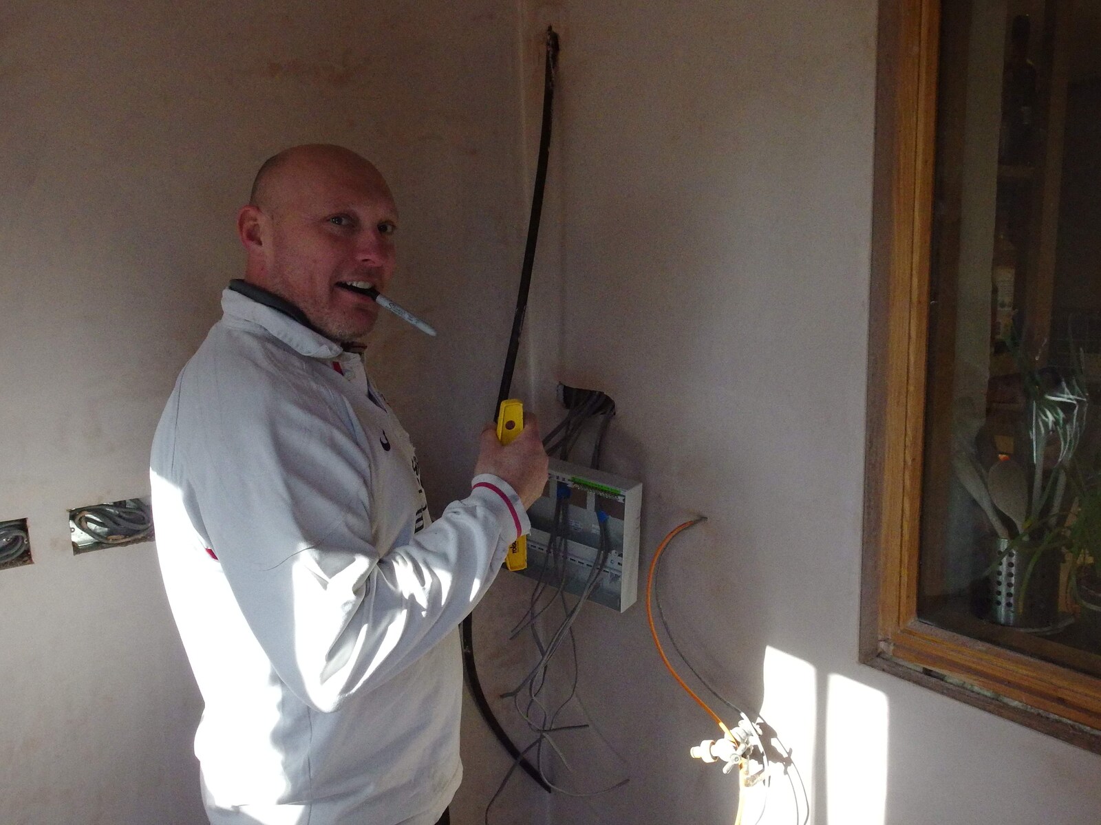 Gov installs a new Consumer Unit from Building Progress: Electrical Second Fixing, Brome, Suffolk - 4th March 2014