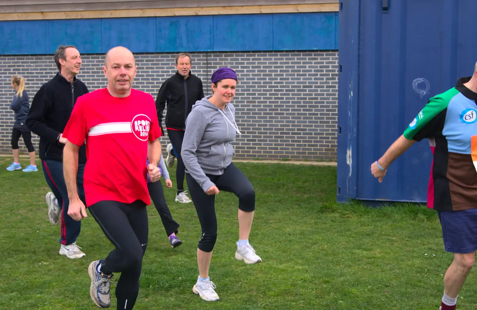 Isobel gets her knees up, from Isobel's Fun Run, Hartismere High, Eye, Suffolk - 23rd March 2014