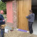 Andrew and Ben work on the 3-metre doors, The BSCC at the Cross Keys, and a Building Catch Up, Brome and Redgrave, Suffolk - 24th April 2014
