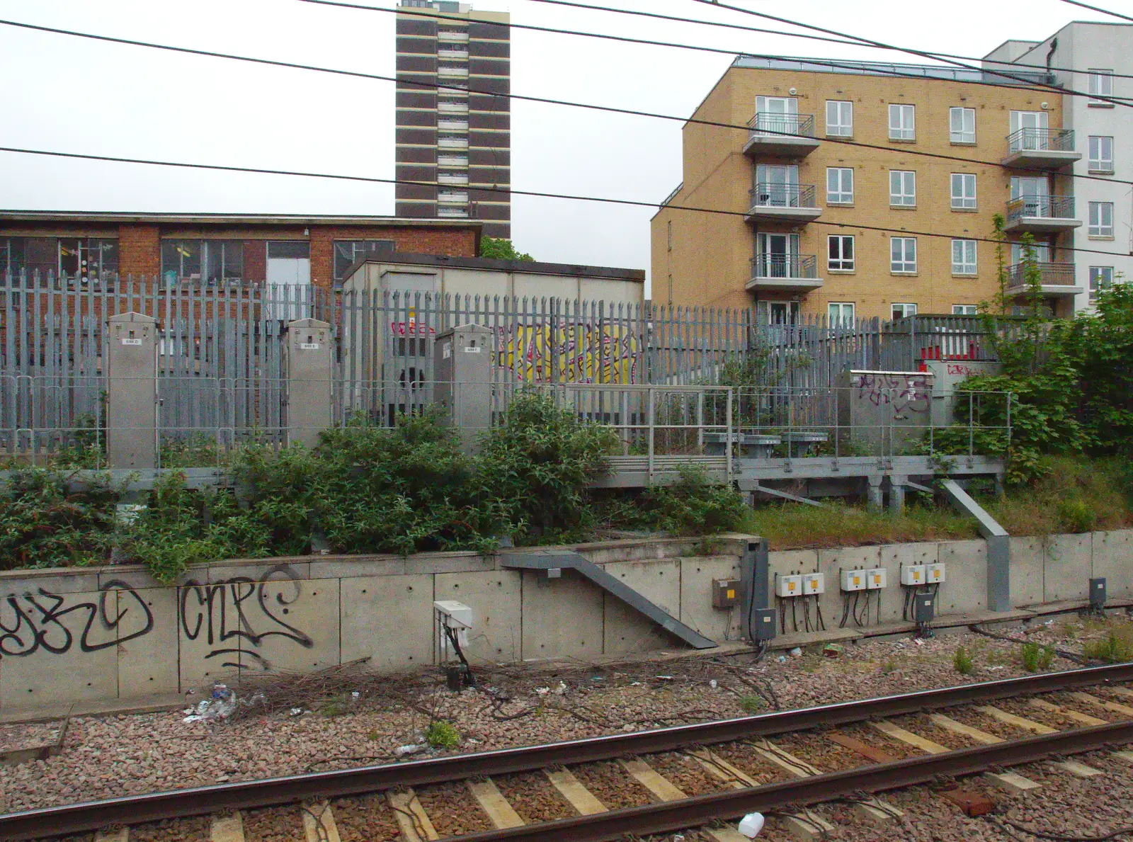 More London trackside, from Brantham Dereliction, and a SwiftKey Photoshoot, Suffolk and Southwark - 29th April 2014