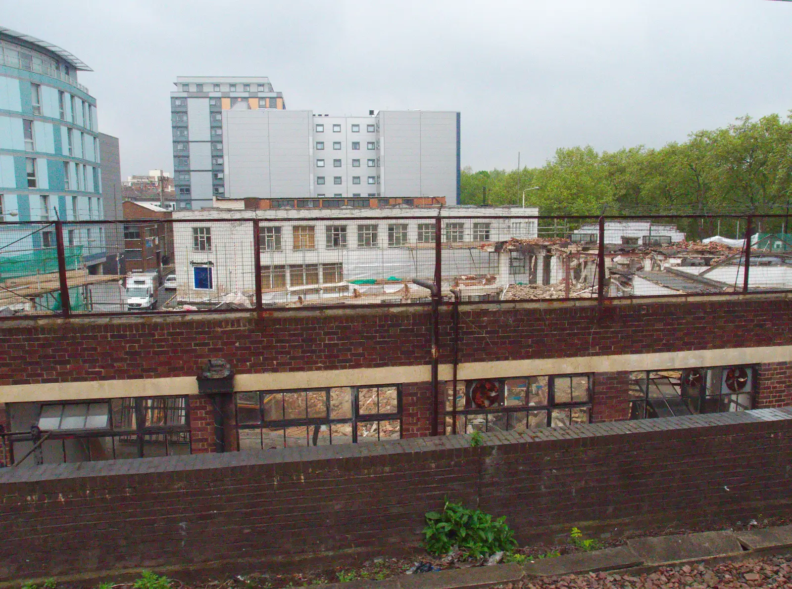 The shell of a demolished building, from Brantham Dereliction, and a SwiftKey Photoshoot, Suffolk and Southwark - 29th April 2014