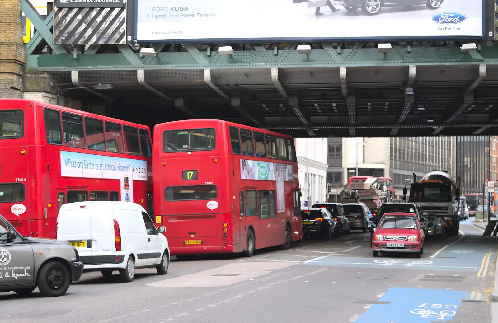 There's a lot of traffic on Southwark Bridge Road, from Brantham Dereliction, and a SwiftKey Photoshoot, Suffolk and Southwark - 29th April 2014