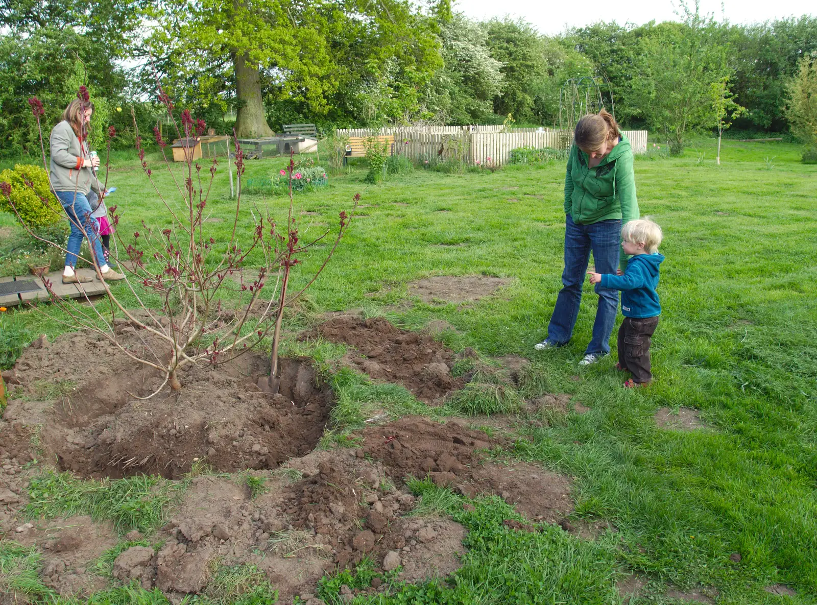 There's some sort of tree digging going on, from BBs' Coldest Gig and a Wavy Barbeque, Botesdale and Stuston, Suffolk, 3rd May 2014