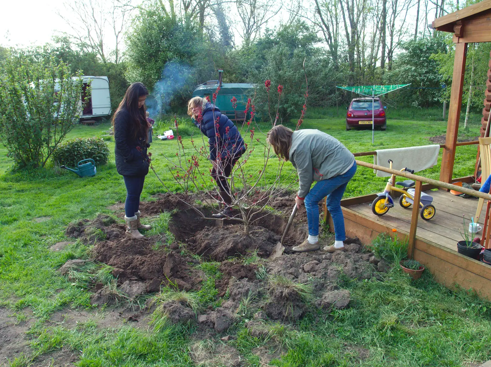 A tree is planted, from BBs' Coldest Gig and a Wavy Barbeque, Botesdale and Stuston, Suffolk, 3rd May 2014