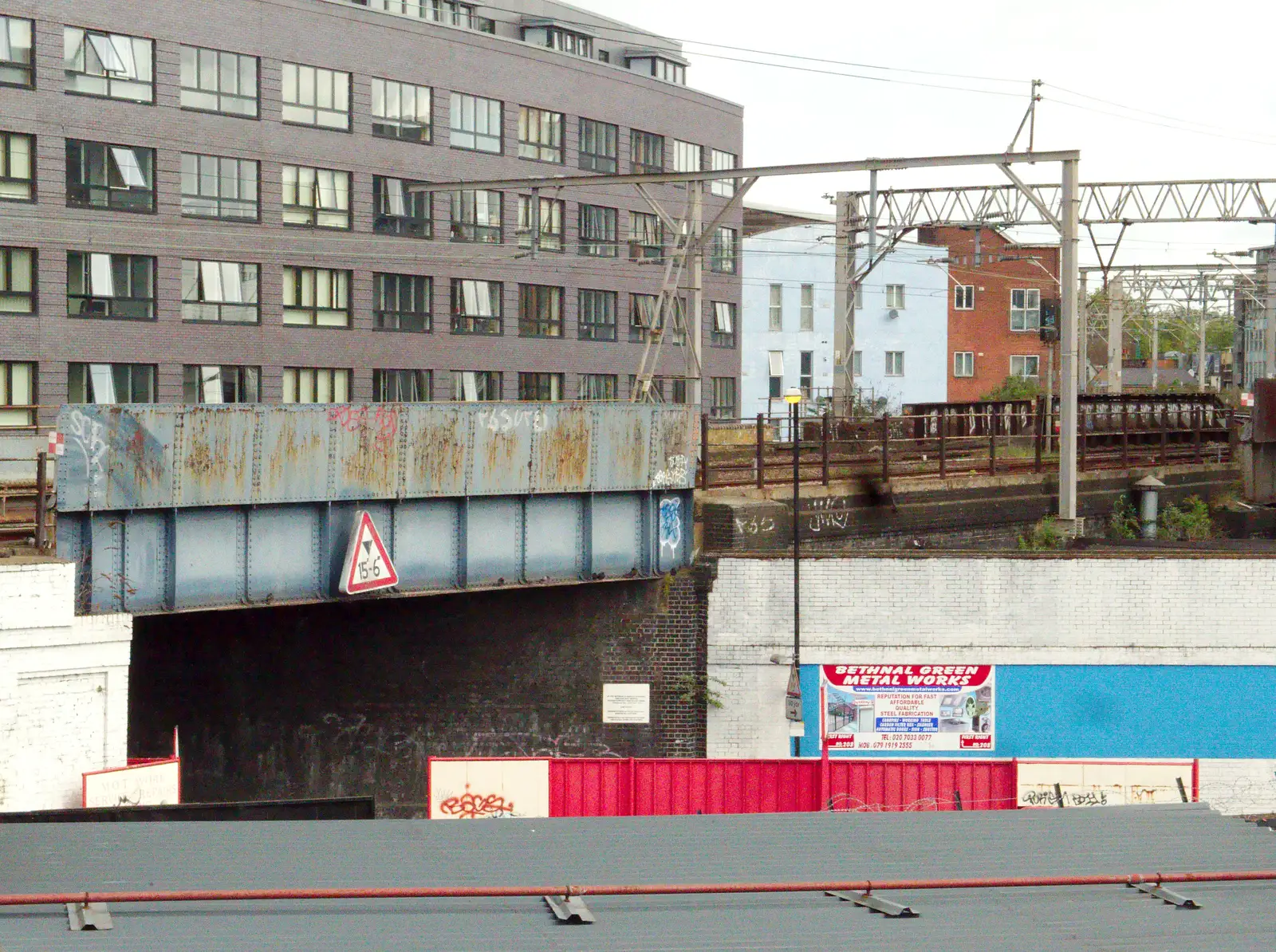 Railway bridge in Bethnal Green, from A May Miscellany, London - 8th May 2014