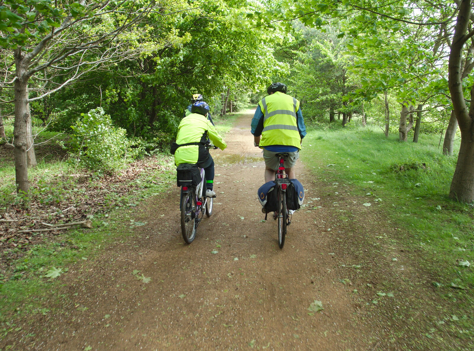 There's a spot of off-roading through the woods from A Return to Bedford: the BSCC Annual Weekend Away, Shefford, Bedfordshire - 10th May 2014