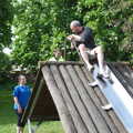 DH at the top of the slide, A Return to Bedford: the BSCC Annual Weekend Away, Shefford, Bedfordshire - 10th May 2014
