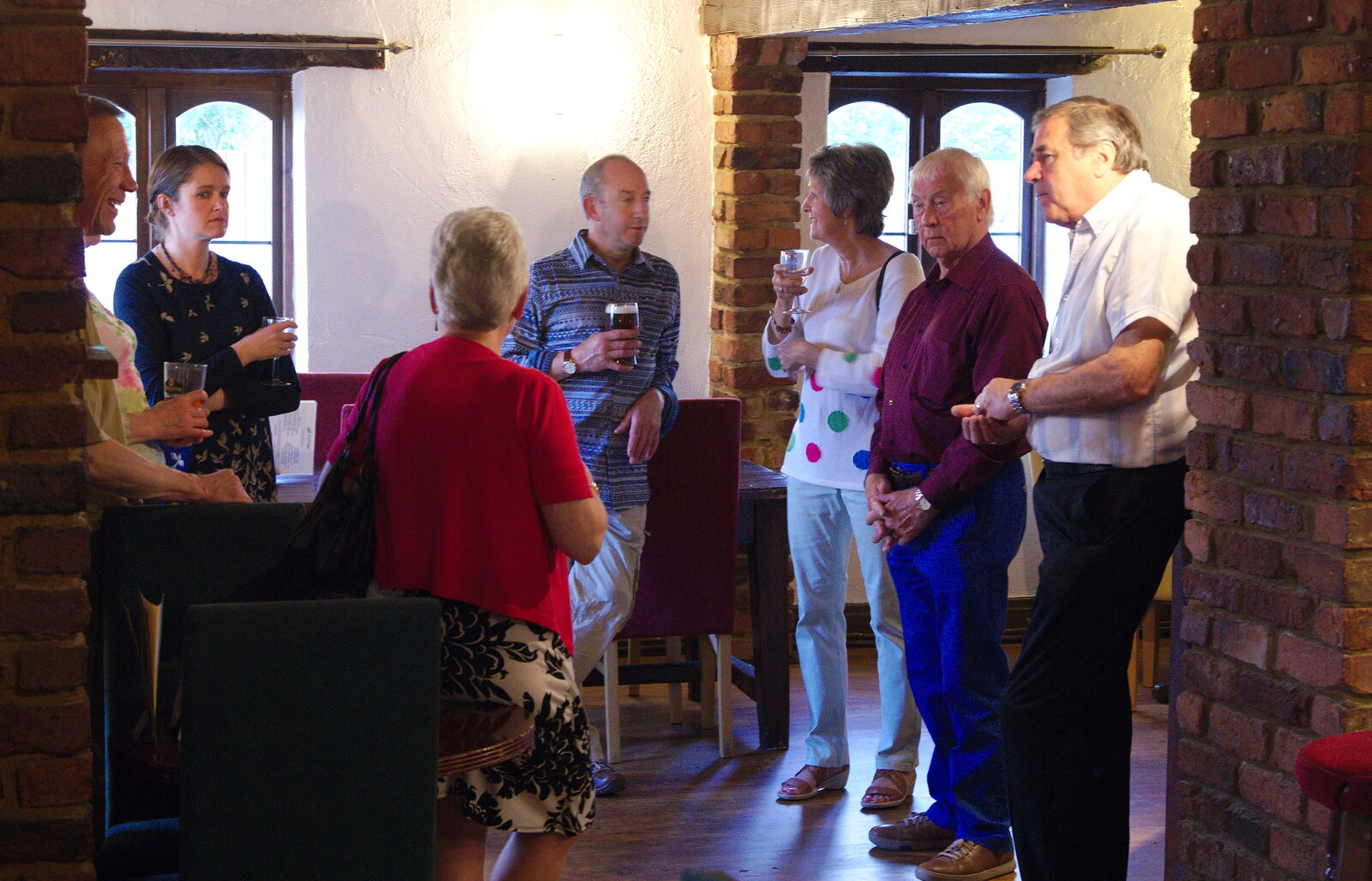 Pre-dinner drinks from A Return to Bedford: the BSCC Annual Weekend Away, Shefford, Bedfordshire - 10th May 2014