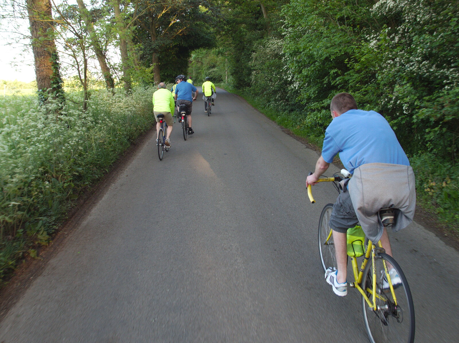 On the road to Worlingworth from The BSCC at The Crown, Bedfield, Suffolk - 15th May 2014