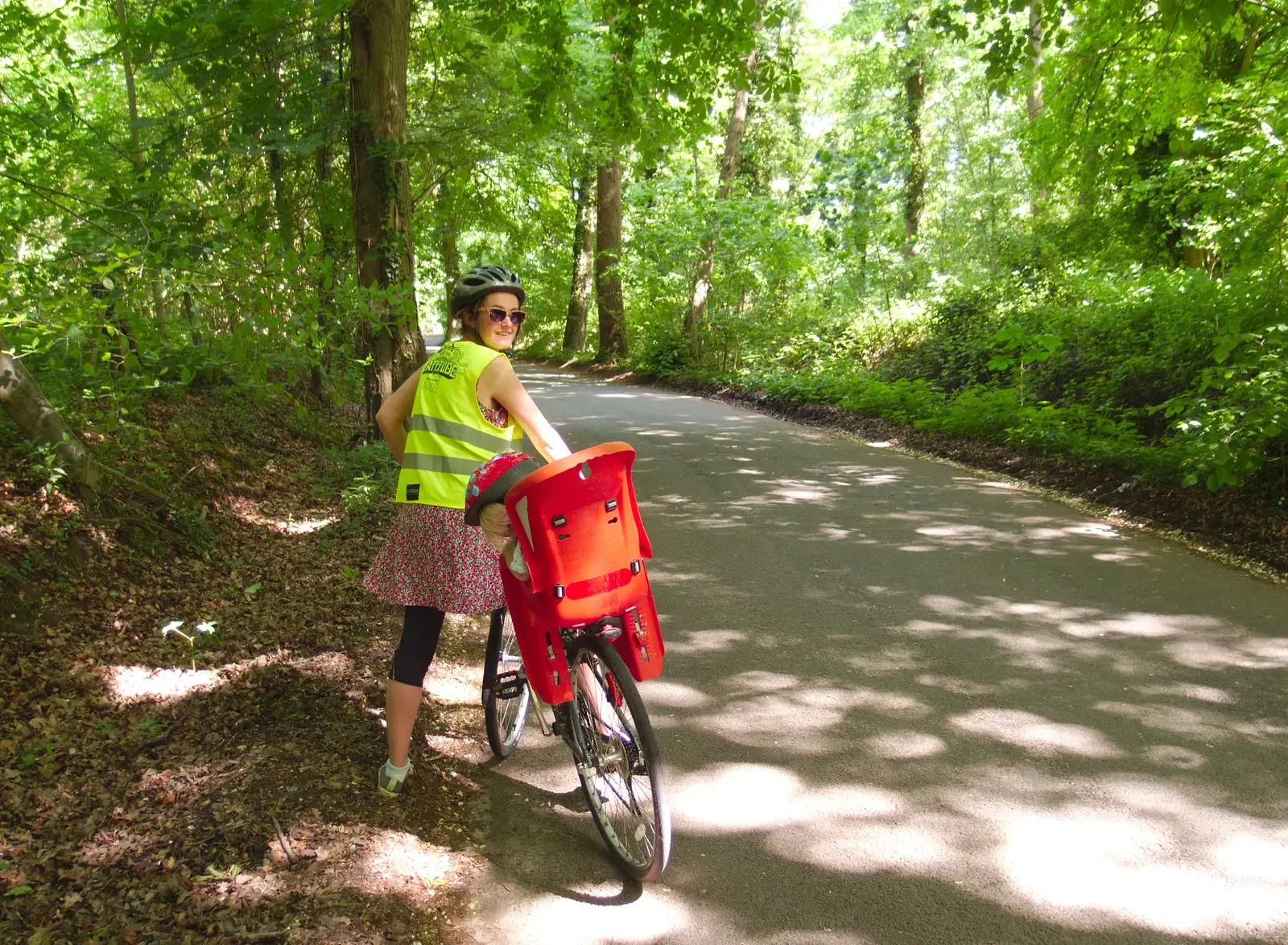 Isobel and Harry stop briefly on Thornham Road, from Thornham Four Horseshoes, and the Oaksmere, Brome, Suffolk - 17th May 2014