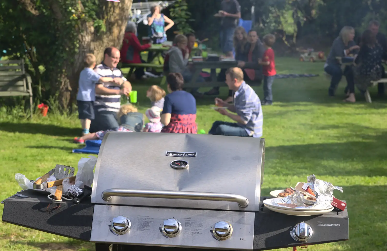 The dented barbeque in action, from A "Not a Birthday Party" Barbeque, Brome, Suffolk - 25th May 2014