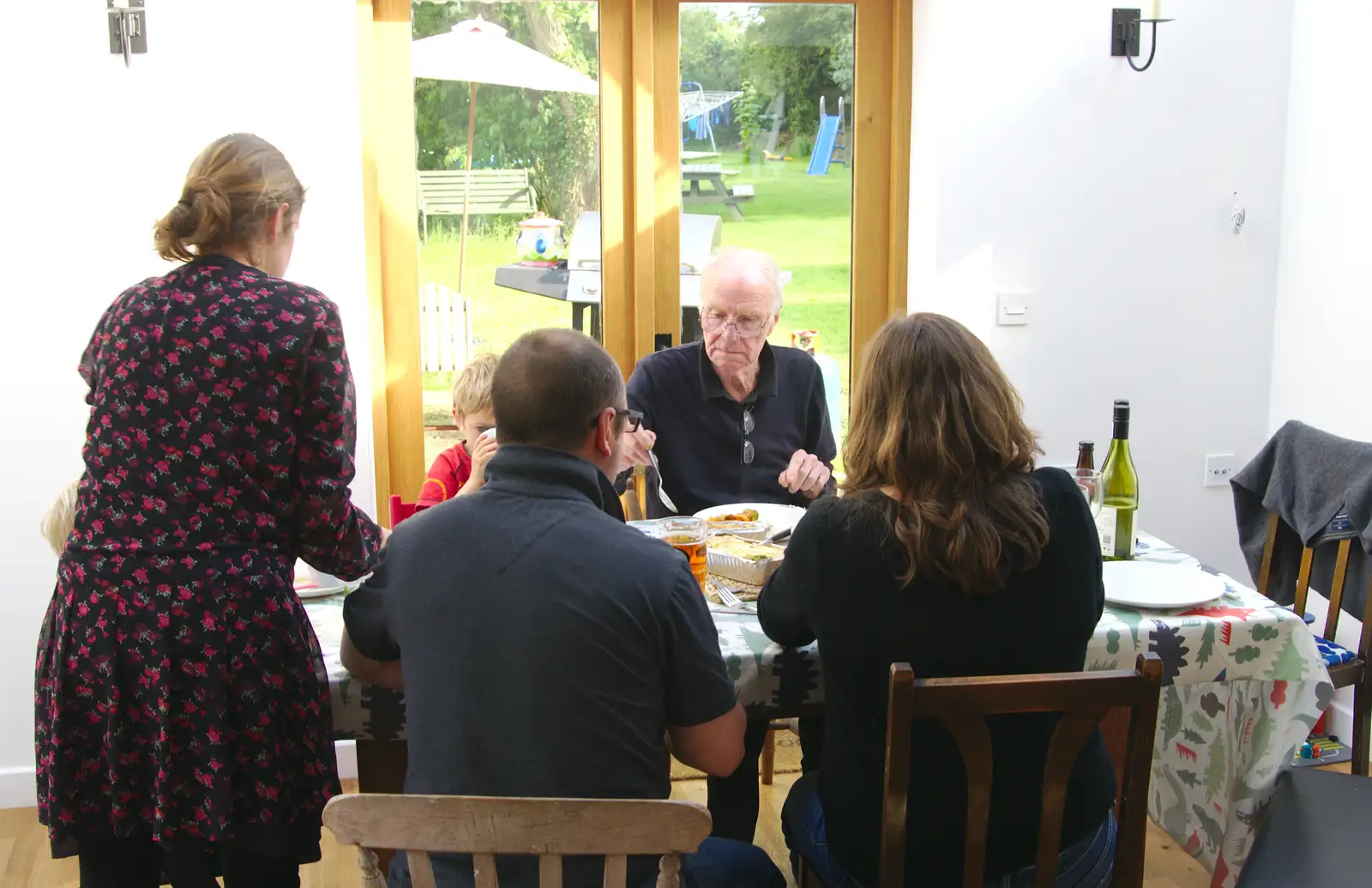 Grandad's around for lunch, from Sis and Matt Visit, Suffolk and Norfolk - 31st May 2014