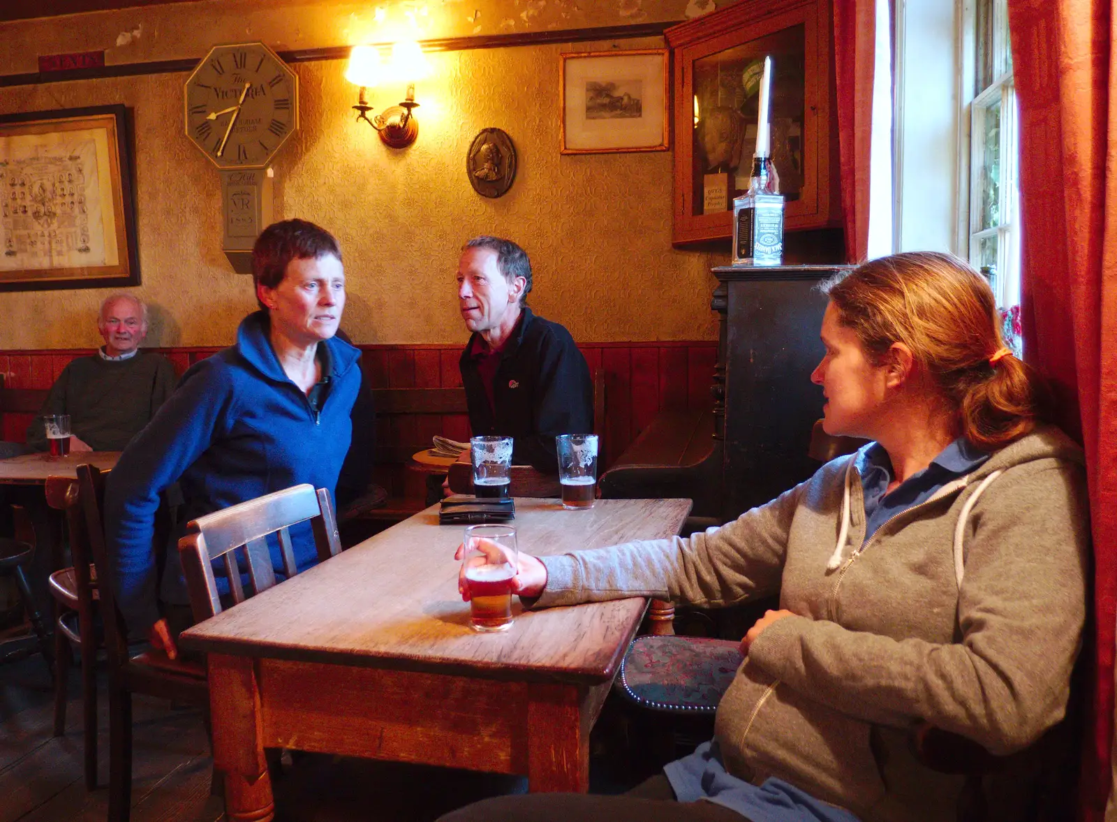 Pippa and Isobel have a chat, from The BSCC at the Victoria, Earl Soham, Suffolk - 5th June 2014