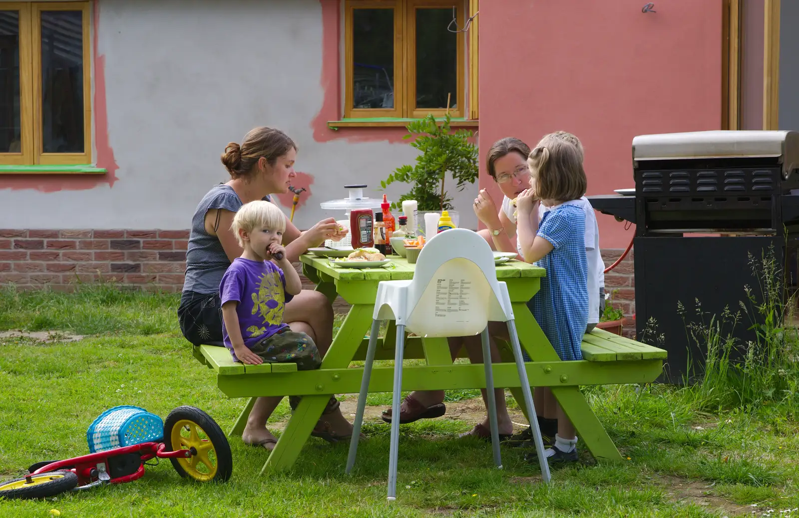 Harry looks over from the picnic bench, from Isobel's Race For Life, Chantry Park, Ipswich - 11th June 2014