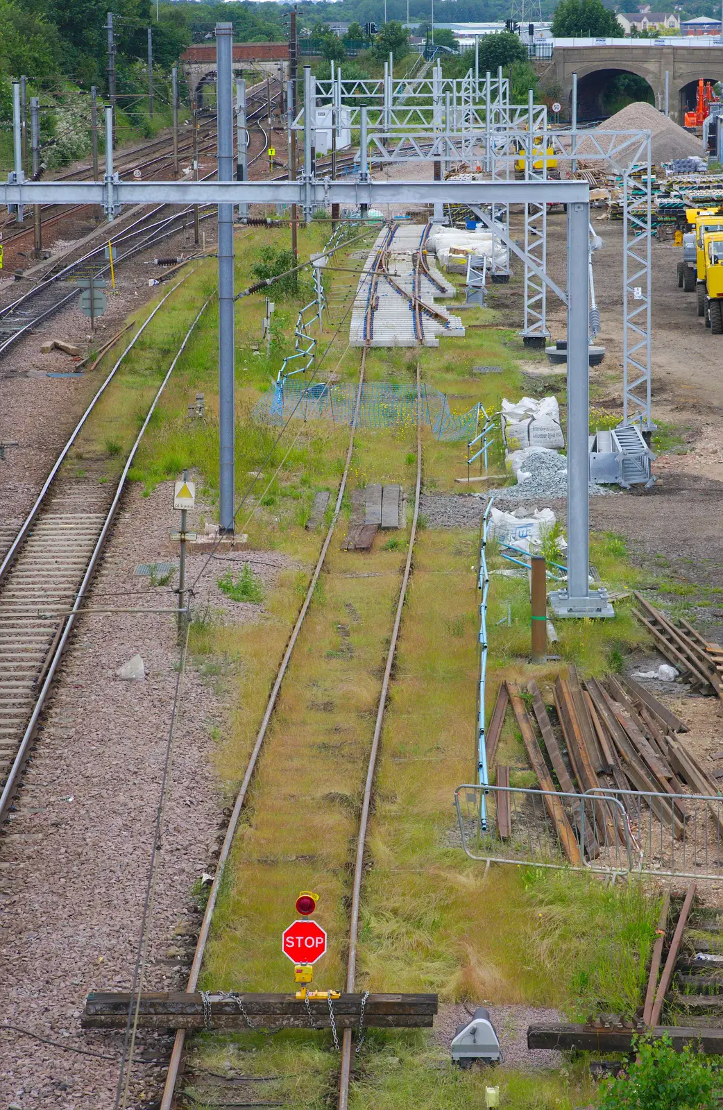 A railway line snakes off into the grass, from Isobel's Race For Life, Chantry Park, Ipswich - 11th June 2014