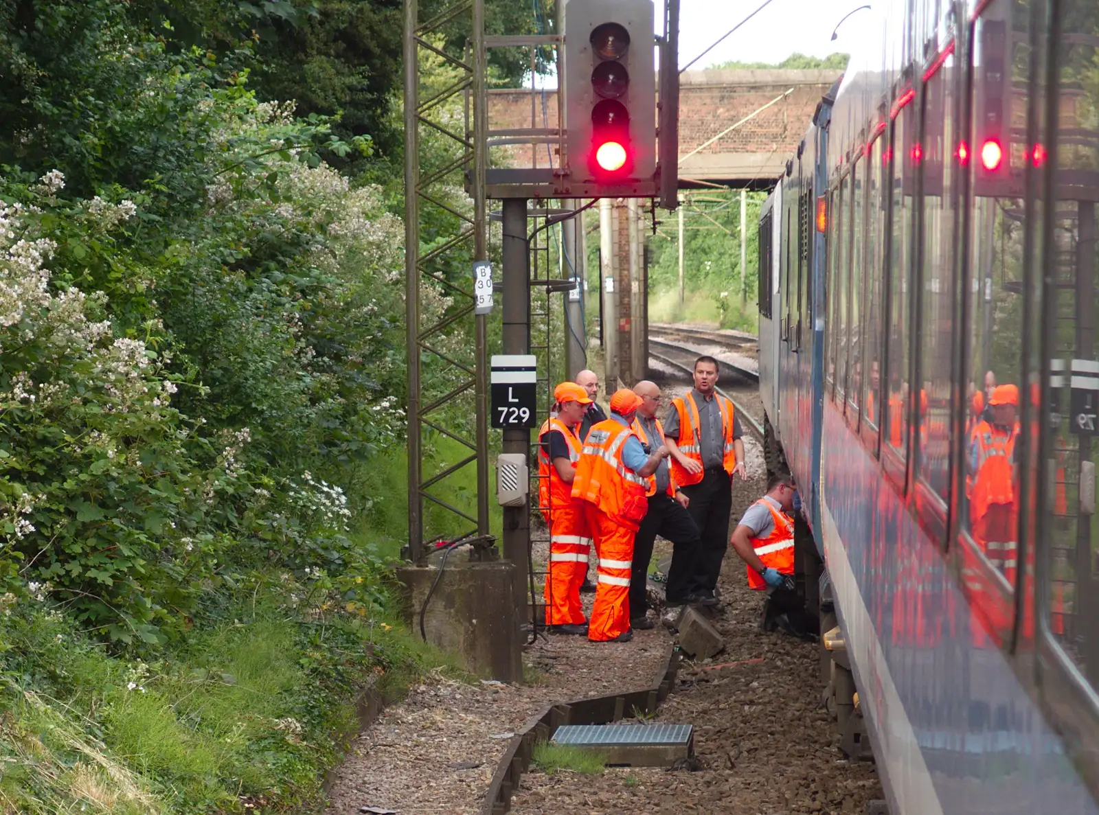 Engineers attach rescue loco 'Lord Nelson', from Railway Hell: A Pantograph Story, Chelmsford, Essex - 17th June 2014