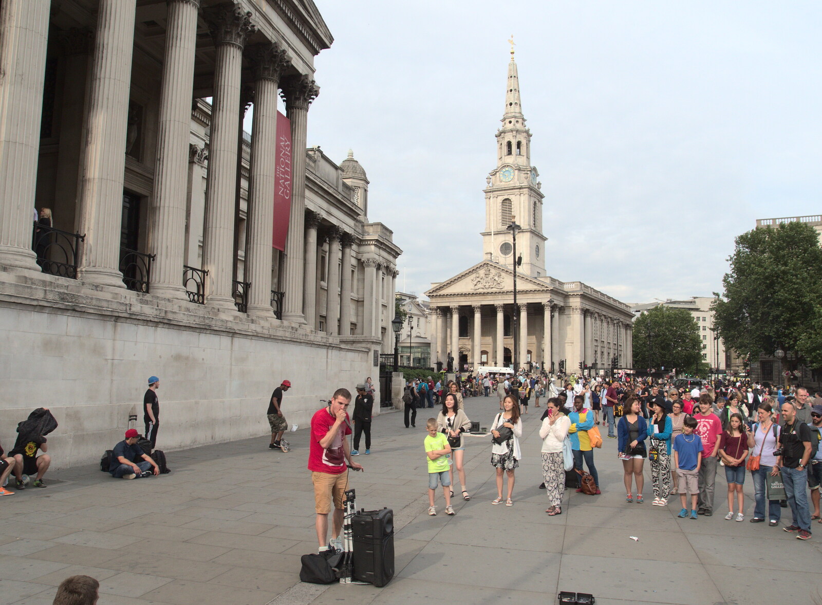 More beat-boxing, near St Martin in the Fields from SwiftKey Innovation Days, The Haymarket, London - 27th June 2014