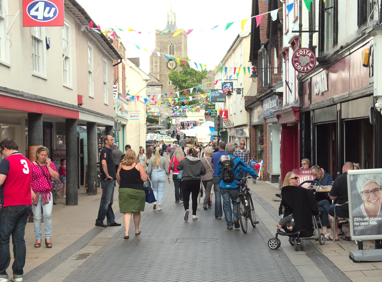 Mere Street is busy, from A Busy Day and a Church Fair, Diss, Norfolk - 28th June 2014