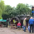 Oliver and a trailer, Thrandeston Pig, Little Green, Thrandeston, Suffolk - 29th June 2014