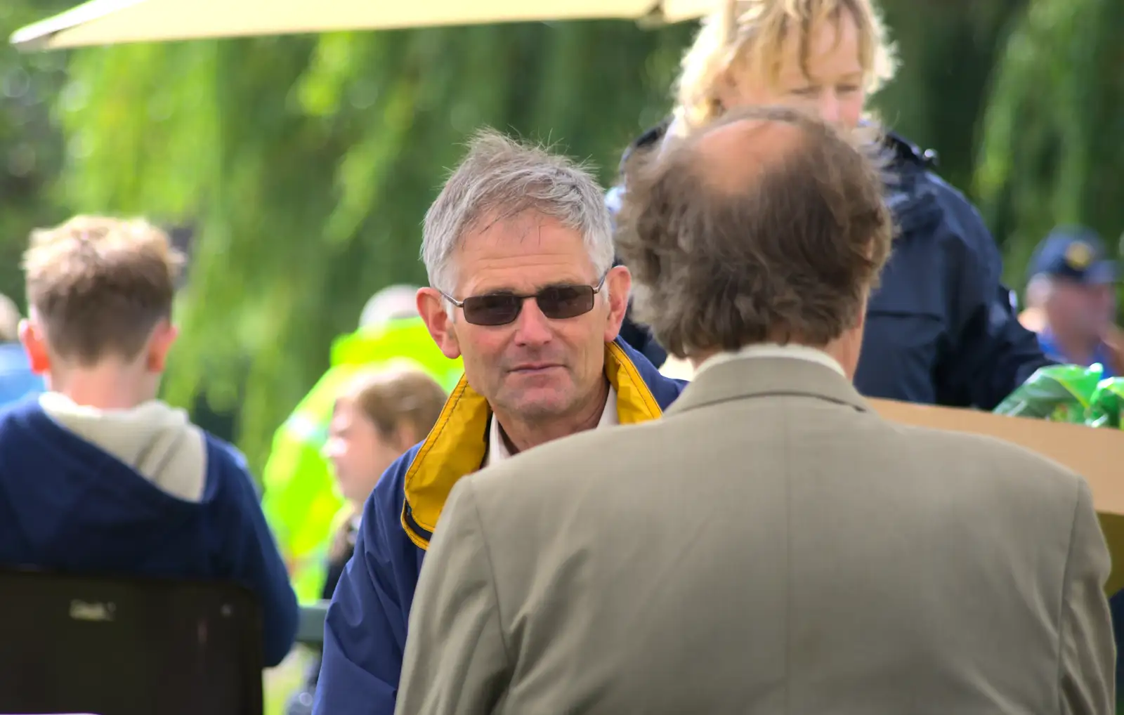 Uncle Mick looks over, from Thrandeston Pig, Little Green, Thrandeston, Suffolk - 29th June 2014