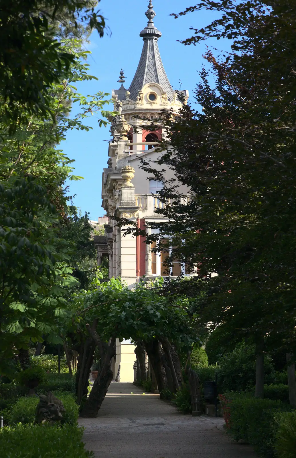 The lovely gardens of the Cordola Martí commune, from The Open Education Challenge, Barcelona, Catalonia - 13th July 2014