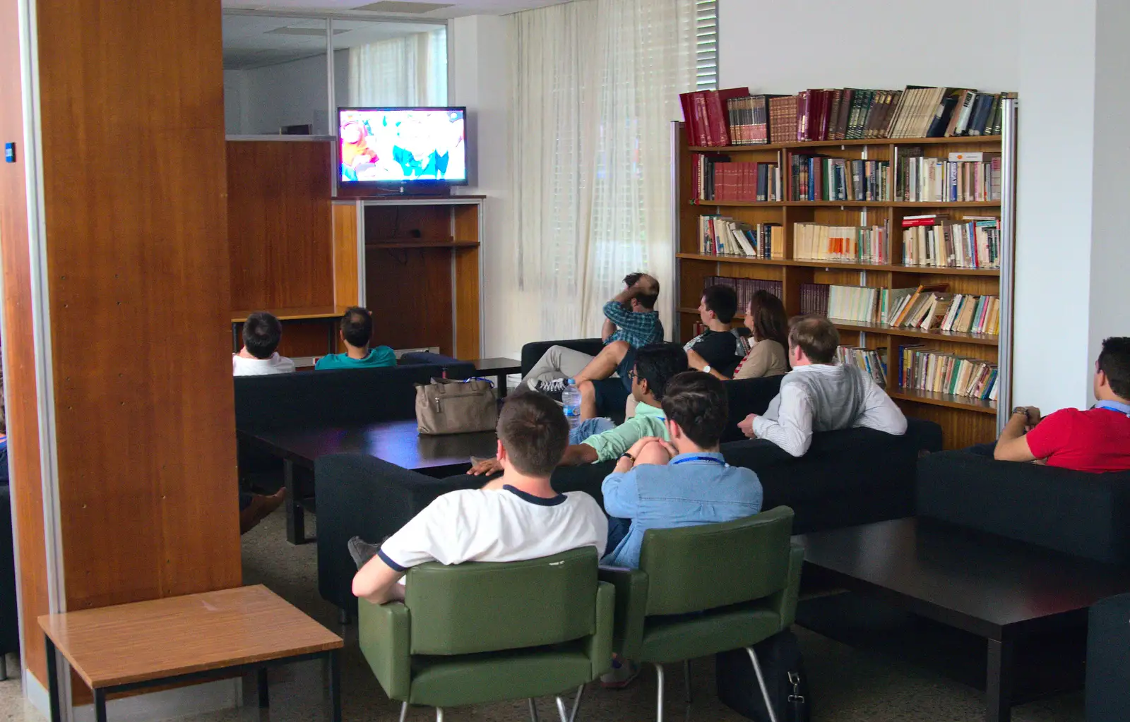 There's time for a break and some TV, from The Open Education Challenge, Barcelona, Catalonia - 13th July 2014