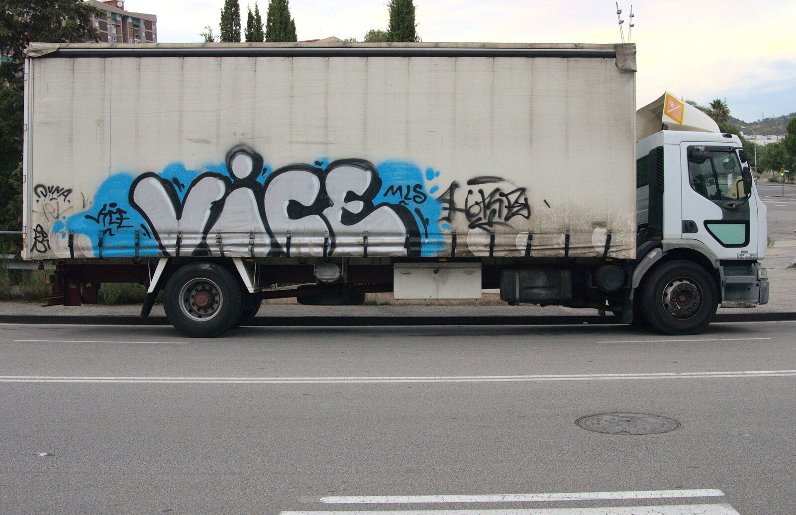 Truck-side graffiti from The Open Education Challenge, Barcelona, Catalonia - 13th July 2014