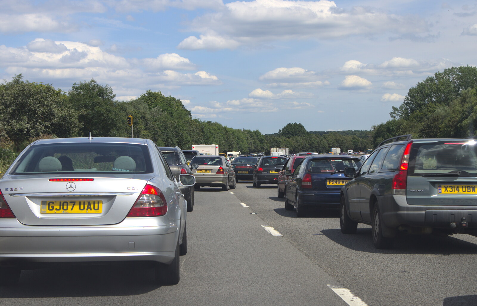 A return to a major theme of the trip: traffic jams from Bob and Bernice's 50th Wedding Anniversary, Hinton Admiral, Dorset - 25th July 2014