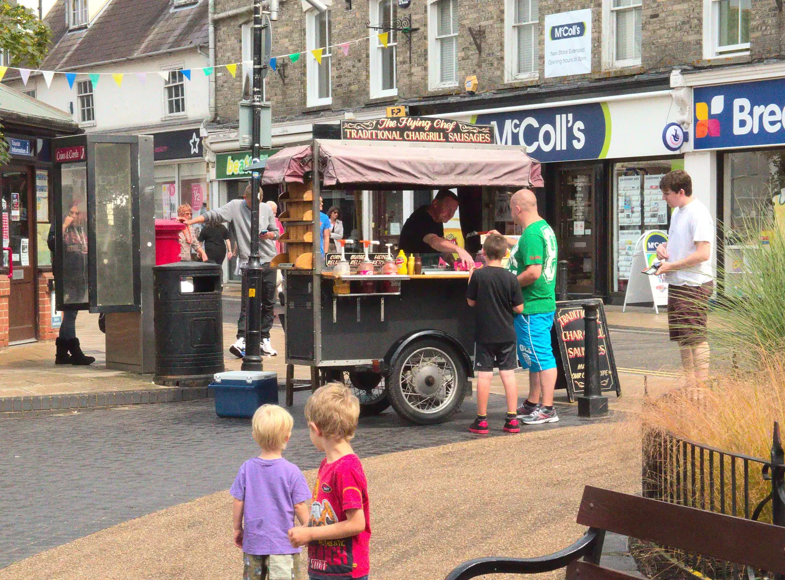 Andy the Sausage has turned his van around, from The BSCC at Harleston, and a Visit From Cambridge, Brome, Suffolk - 31st July 2014