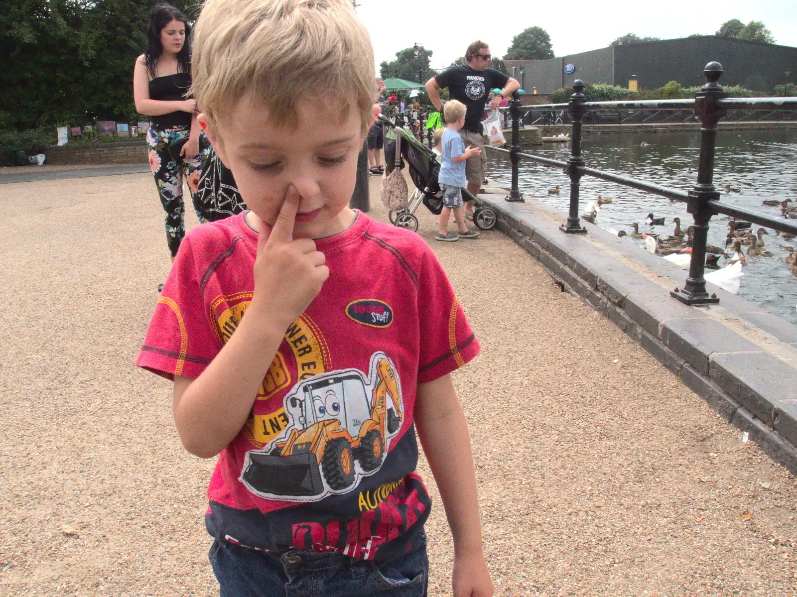 Fred squishes his nose, from The BSCC at Harleston, and a Visit From Cambridge, Brome, Suffolk - 31st July 2014