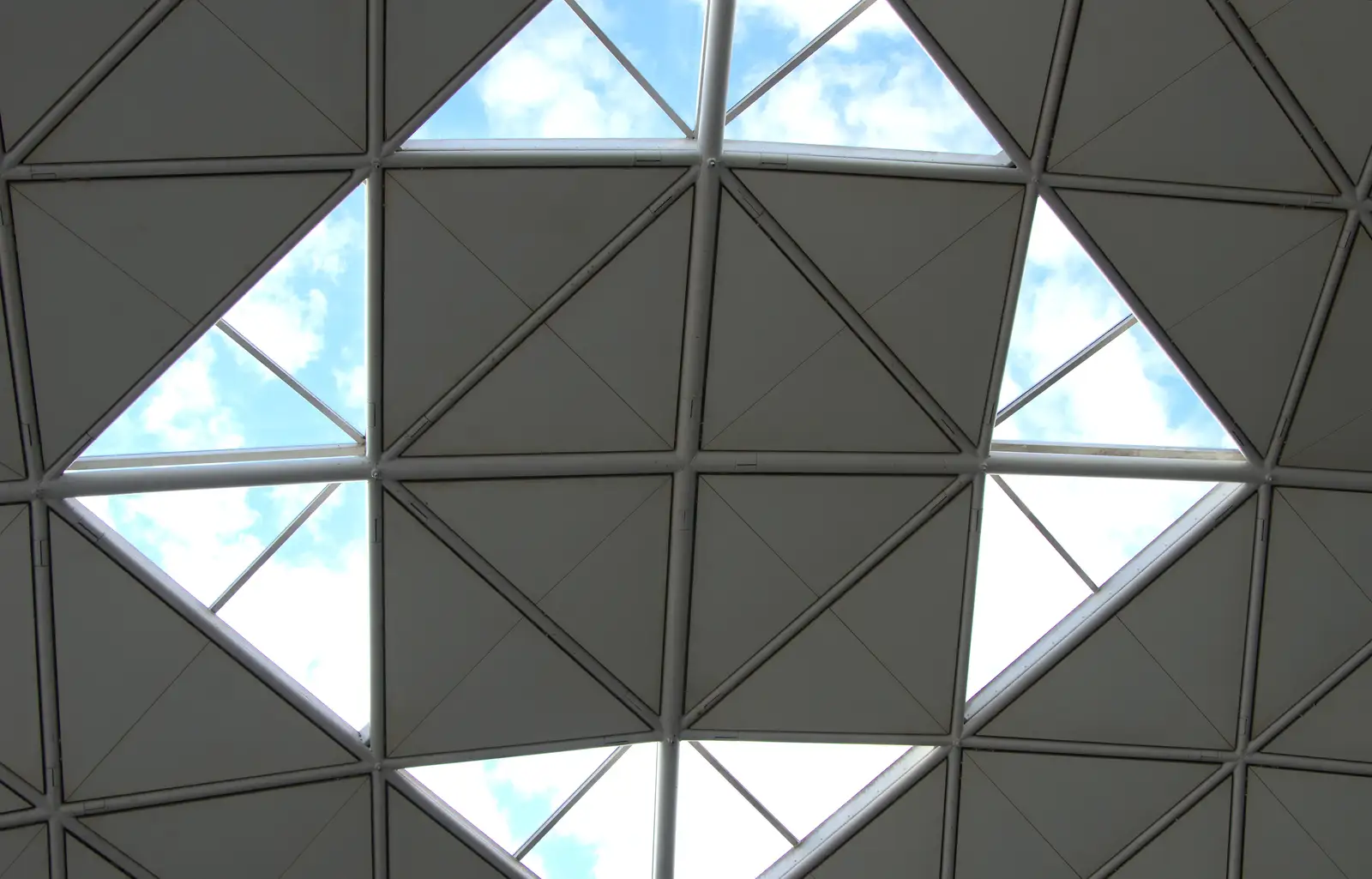 A Norman Foster skylight, from A Night Out in Dublin, County Dublin, Ireland - 9th August 2014